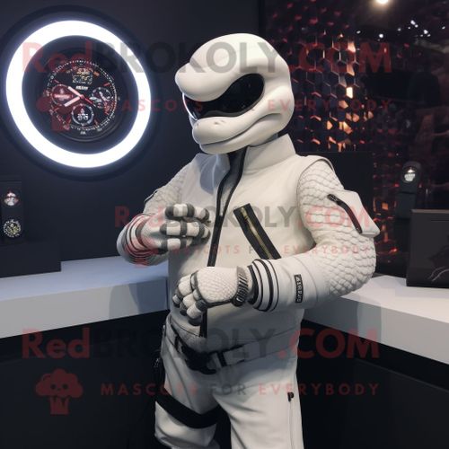 Personnage De Costume De Mascotte Redbrokoly De Python Blanc Habillé D'une Veste De Motard Et De Montres Connectées