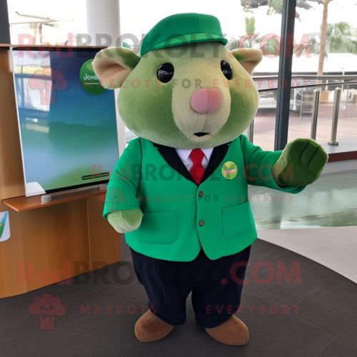 Mascotte Redbrokoly De Personnage De Cochon D'inde Vert Habillé D'un Rash Guard Et De Pochettes De Costume