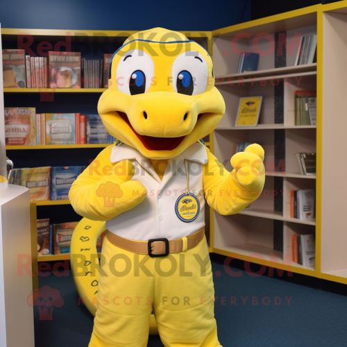 Mascotte Redbrokoly De Personnage De Python Jaune Habillé D'une Chemise Oxford Et De Mitaines