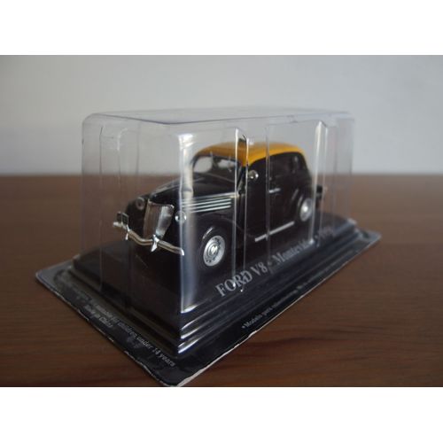 Taxi Ford V8 Montevideo 1:43 Neuf-Altaya