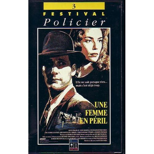 Une Femme En Peril