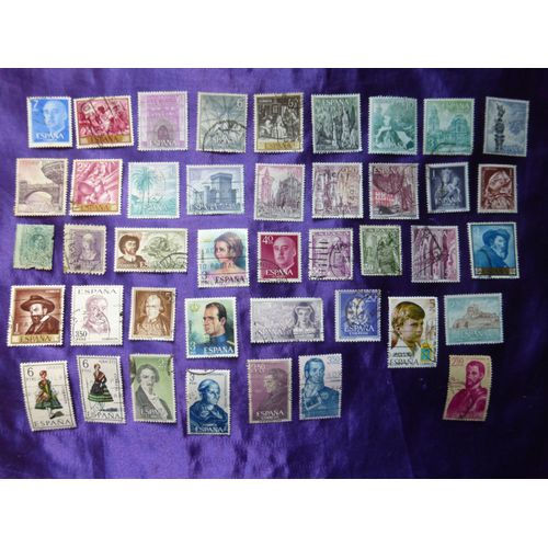 Timbres Espagne - 42 Très Beaux Timbres Anciens Des Années 1960 Et Autres. Thèmes : Eglises, Châteaux, Religion... Lot N° 2