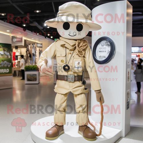 Costume De Mascotte Redbrokoly De Tireur D'élite Crème Personnage Habillé D'un Jean Bootcut Et De Colliers