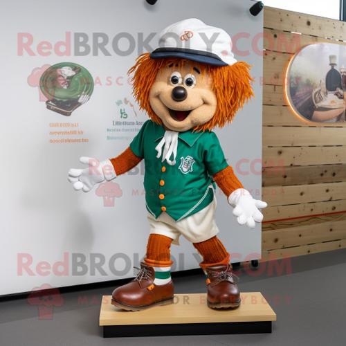 Personnage De Costume De Mascotte Redbrokoly Rust Irish Dancing Shoes Habillé Avec Un Short De Bain Et Des Bérets