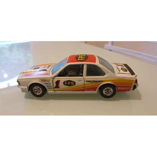 Bmw 635 Csi 1/26 Burago-Burago