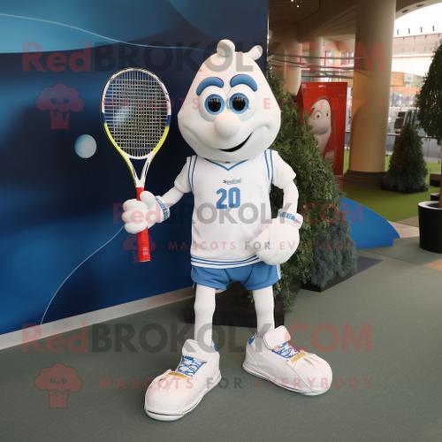 Personnage De Costume De Mascotte Redbrokoly De Raquette De Tennis Blanche Habillé D'un Short En Jean Et De Lacets De Chaussures