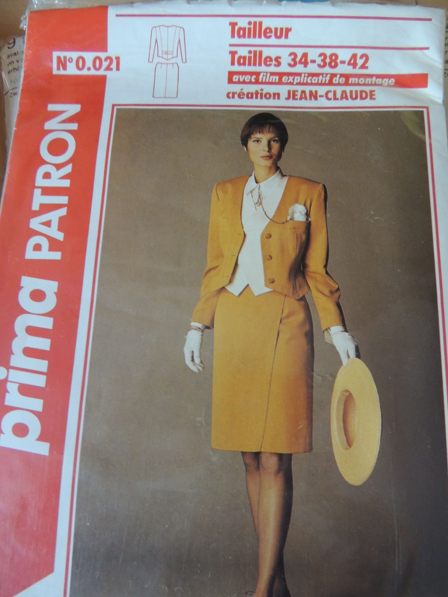 Patron Prima N°0.021 Tailleur Femme