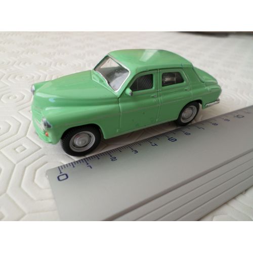 Berline Warszawa Modele Vert 224-Welly