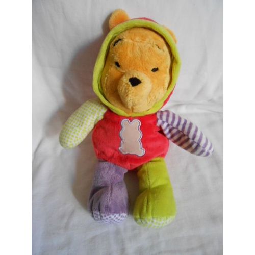 Doudou Winnie Pyjama Capuche Écusson Disney Nicotoy Simba Toys Dickie Vert Rouge Violet Mauve Raye 32cm