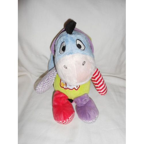 Bourriquet En Pyjama Vert Mauve Rouge Avec Un Ecusson Doudou Nicotoy 30cm Simba Toys Dickie Disney Cabuche Noeud Rose