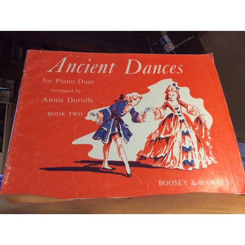 : Ancient Dances For Piano Duo Book (Ouvrage De 17 Partitions )