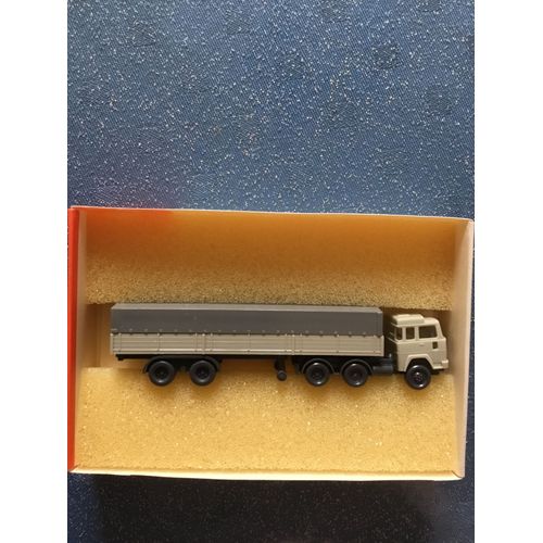 Miniature-Wiking