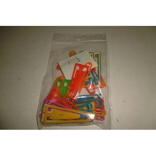 Sachet De 29 Attache Lettres Trombones Plastiques 60mm Couleurs Assorties Laurel