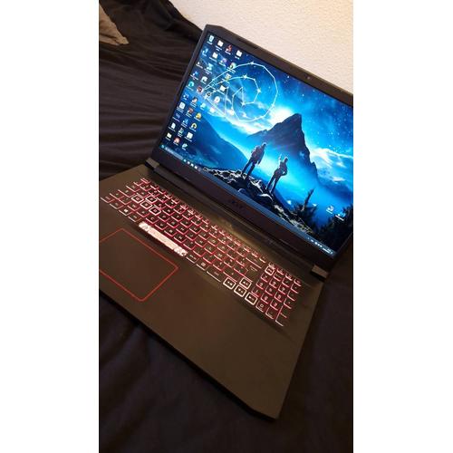 Acer Nitro 5 AN517-52-54PM - 17.3" Intel Core i5 - 2.5 Ghz - Ram 16 Go - SSD 512 Go