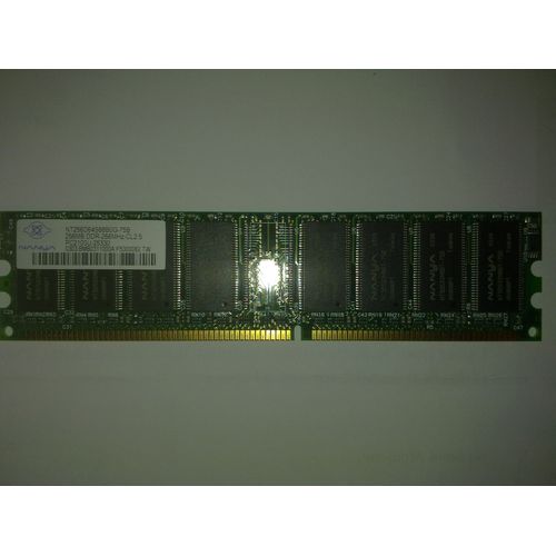 Nanya - Mémoire - 256 Mo - DDR - 266 MHz - PC 2100