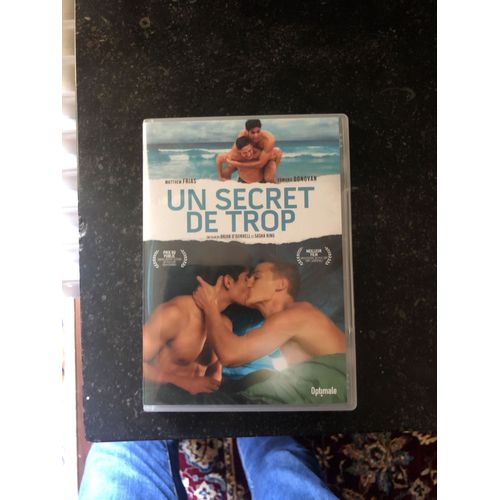 Un Secret De Trop