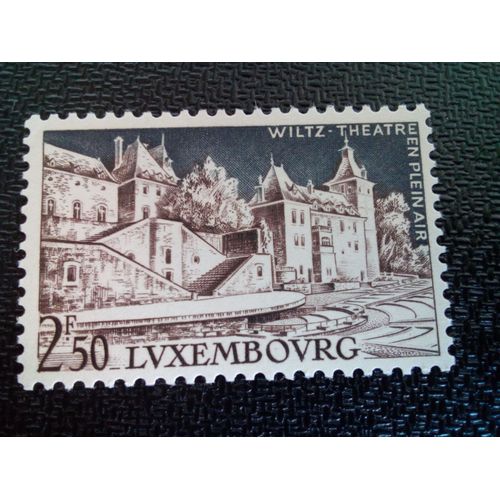 Timbre Luxembourg Yt 551 Théâtre En Plein Air De Wiltz 1958 ( 031004 )