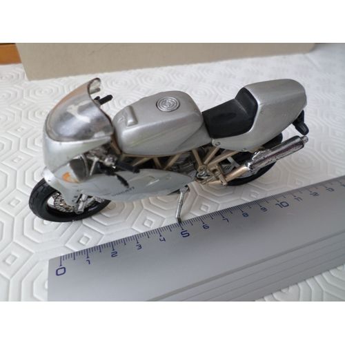 Moto Ducati Grise-Maisto