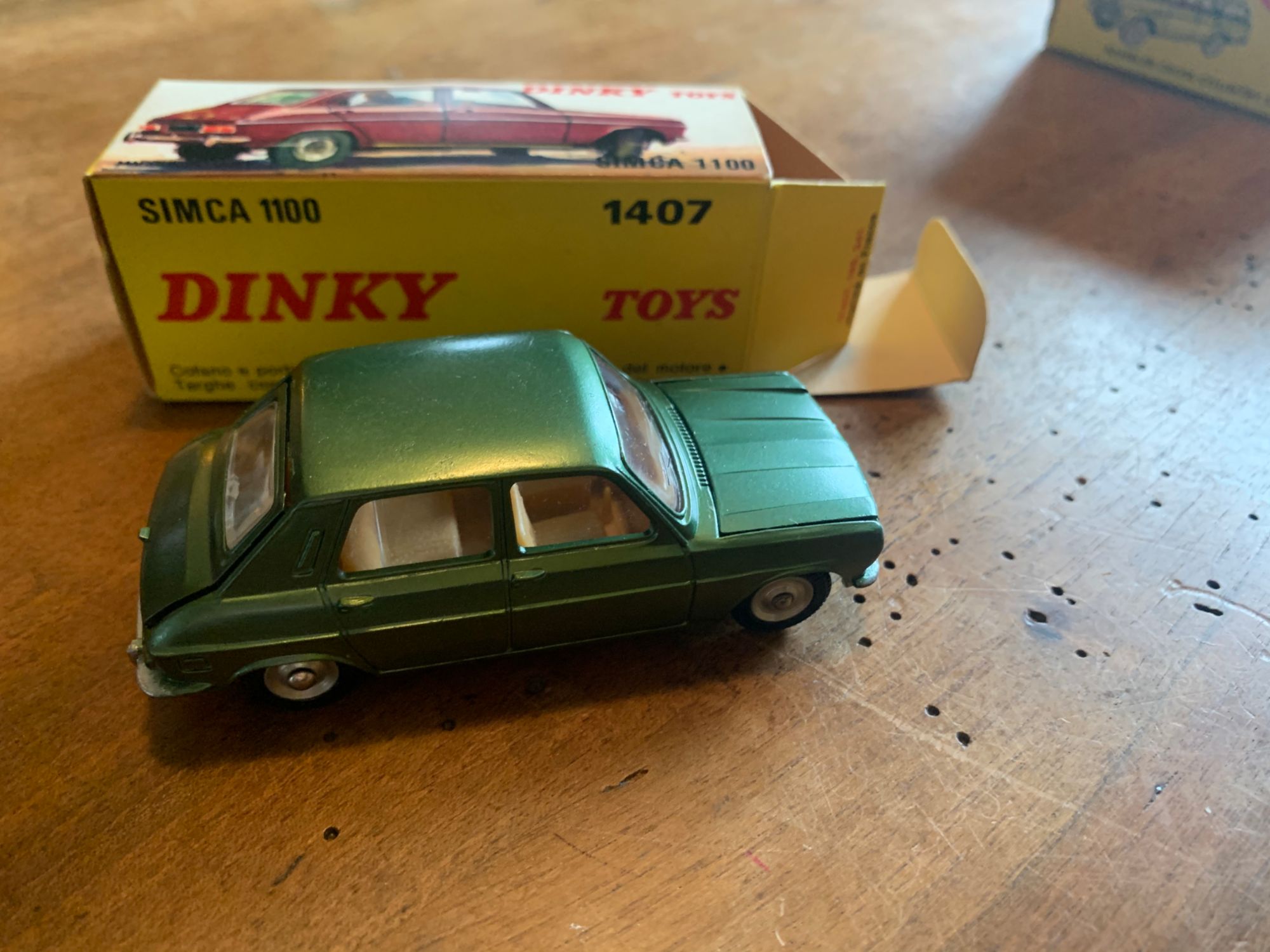シムカ 1100 - フランス ディンキートイズ #1407 Dinky 1407, Simca 1100 - Free Price Guide & Review