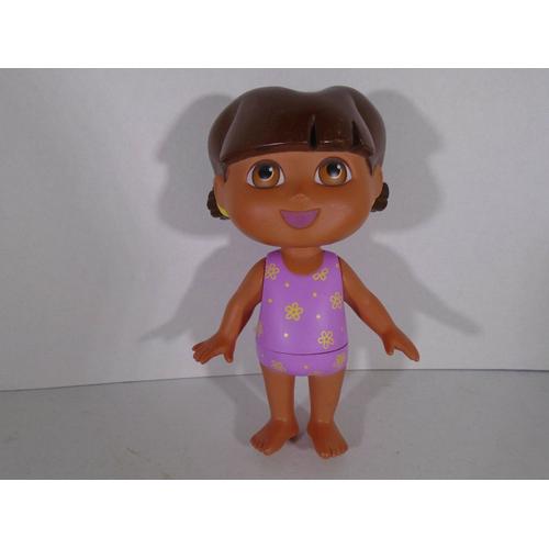2002 Mattel -- Dora L'exploratrice Avec Les Palmes