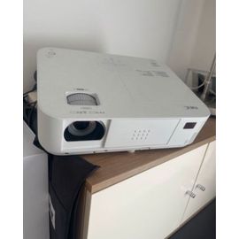 Vidéo projecteur nec M322W