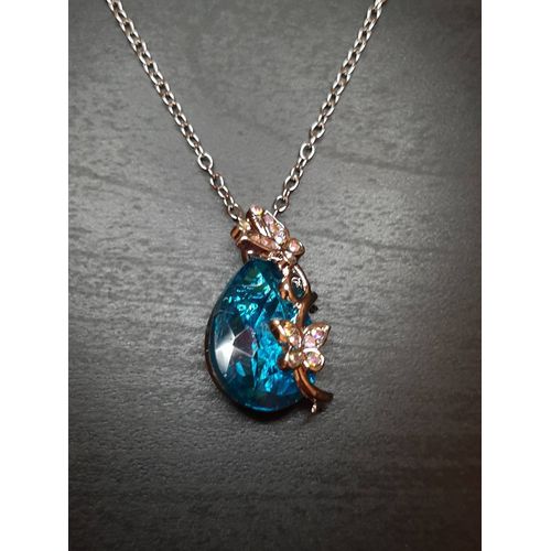 Collier Fantaisie Argenté Et Bleu