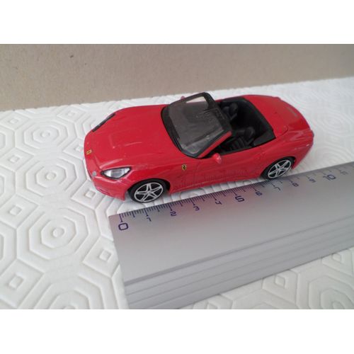 Ferrari Cabriolet Modele California-Burago