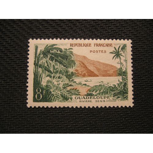 Timbre "Guadeloupe - Rivière Sens" 1957 - Y&t N° 1125