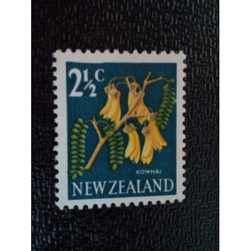 Timbre Nouvelle-Zelande Yt 446 Kowhai (Sophora Microphylla) 1967 ( 0031004 )