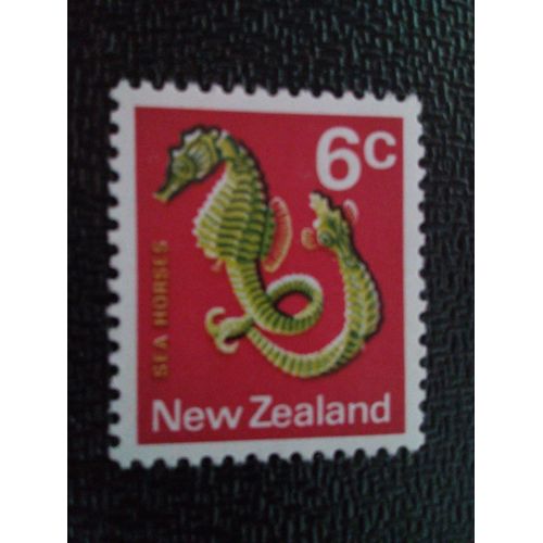 Timbre Nouvelle-Zelande Yt 515 Hippocampe À Ventre Pot (Hippocampus Abdominalis) 1970 ( 0031004 )