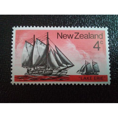 Timbre Nouvelle-Zelande Yt 629 Voiliers Lac Érié 1975 ( 0031004 )