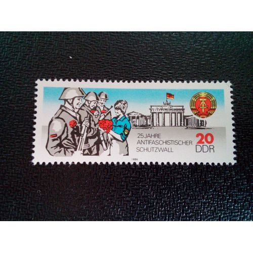 Timbre Allemagne / Rda Yt 2658 Les Membres Du Groupe De Combat, La Porte De Brandebourg 1986 ( 0071004 )