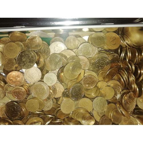 Lot De Pièces De 5,10,20 Centimes De 1960 À 1998