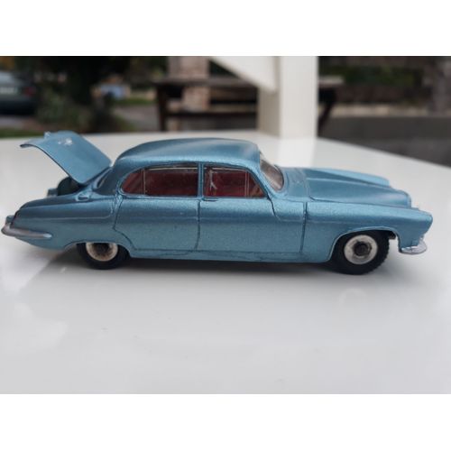 Jaguar Mark X-Dinky Toys