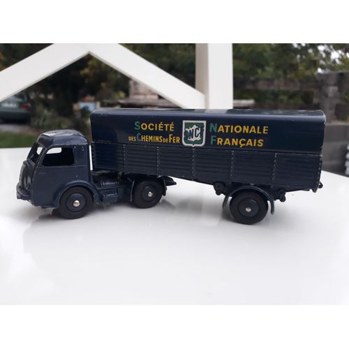 Tracteur Panhart-Dinky Toys