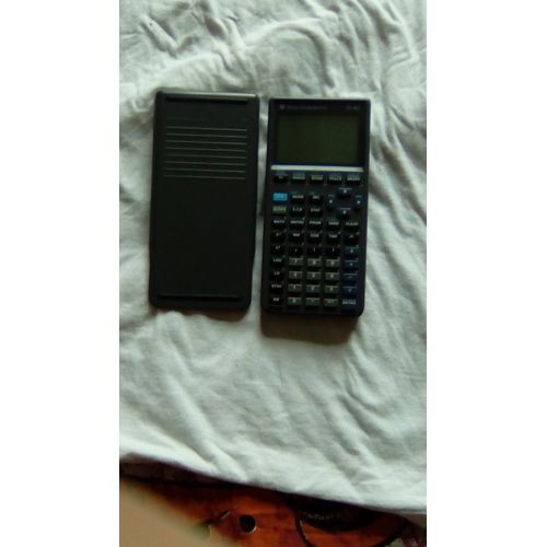CALCULATRICE TI-82 STATS