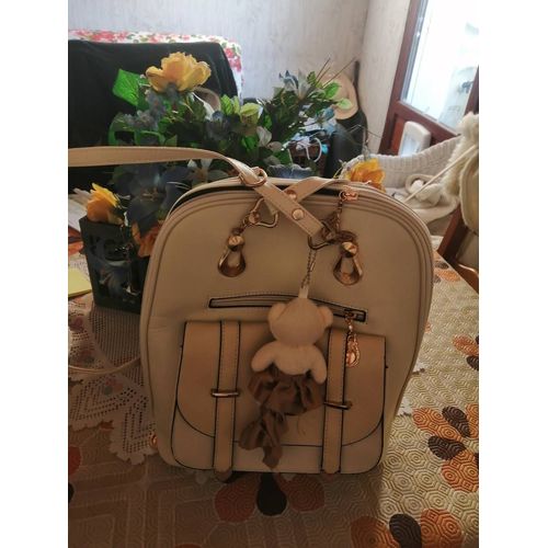 Sac à main adolescente/jeune adulte peu servi quasiment neuf