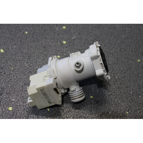 POMPE VIDANGE 220-240V/50HZ LAVE-LINGE - C00145315, 482000022889 .C00119307, C00085618