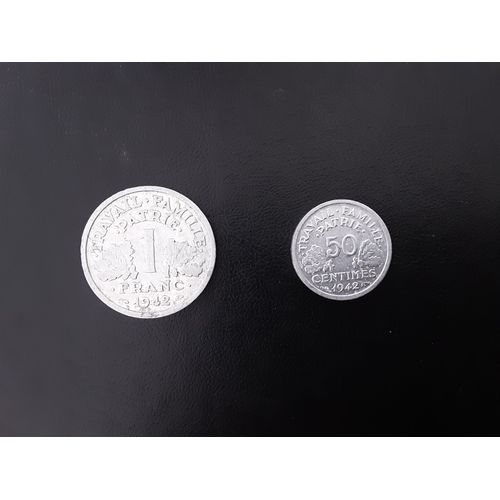 Lot De Deux Pièces De Monnaie Françaises De 1942: 1 Franc Et 50 Centimes: