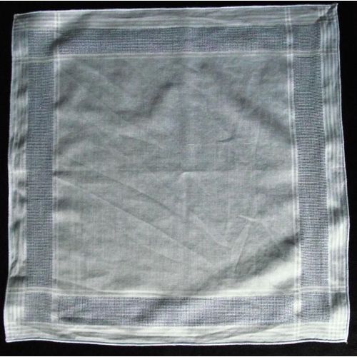 Lot De 2 Mouchoirs Anciens Bleu Pastel Bordure Rivière De Jours Lavés Et Repassés Par Mes Soins Dimensions 27x27cm
