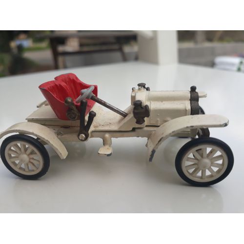 Sizaire Naudin Cours-Dinky Toys