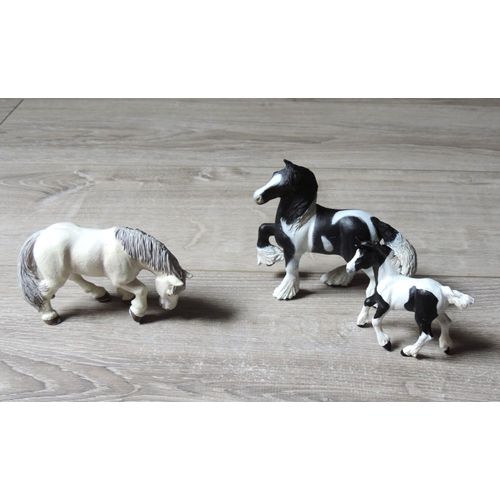 Figurines Chevaux Papo X 3
