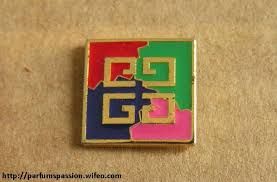 Pin's Parfum Givenchy