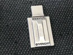 Pin's Parfum Givenchy