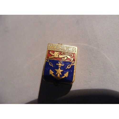 Broche Arromanches