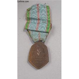 rappel ruban boutonnière pour médaille militaire COMMEMORATIVE 39 45 