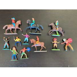 Lot 8 Cowboys Et Indiens Starlux Et 3 Autres Figurines (2 Mexicains Et 1 Indien)