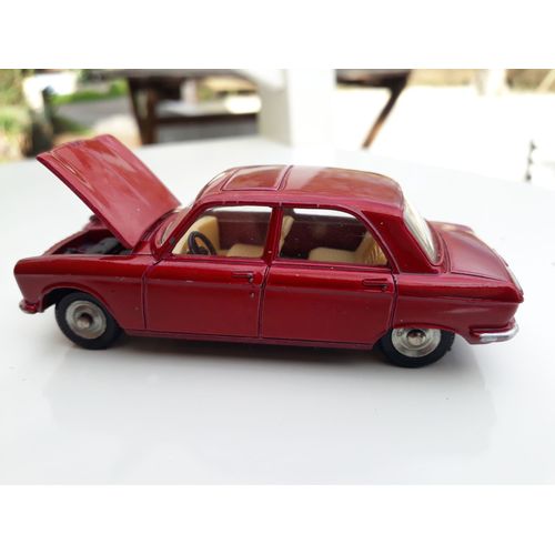 Peugeot 204-Dinky Toys