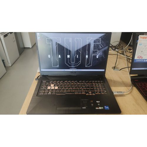 Asus Tuf Gaming F17-TUF706HM - 17" Intel Core i7 - Ram 16 Go - SSD 1 To