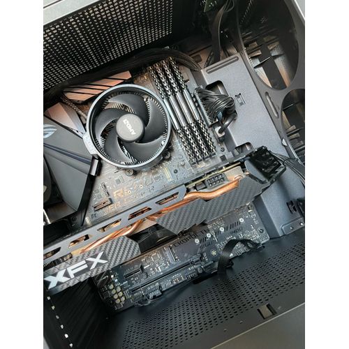 PC GAMER AMD RYZEN 5-3600 - 3.6 Ghz - Ram 32 Go - SSD 500 Go + HDD 1 To